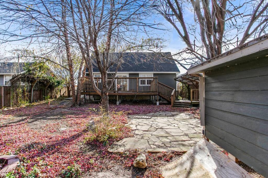 Wow! Spacious Retreat & Amazing Yard 2400+4Bd/3Bth Wichita Exterior photo